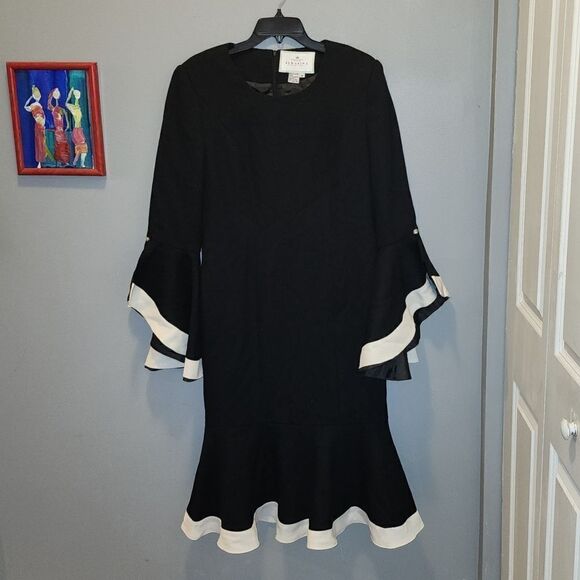 Serafina Premium Apparel  - Picture 1 of 5